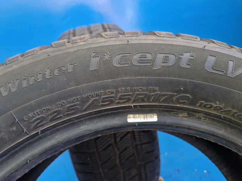 2 Hankook R17С 225/55
зимни бусови гуми DOT2622