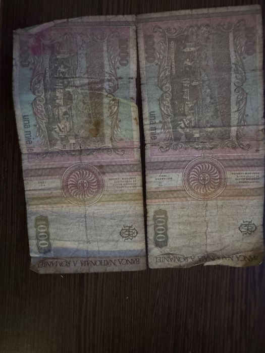 Caut proprietar pentru bancnote vechi