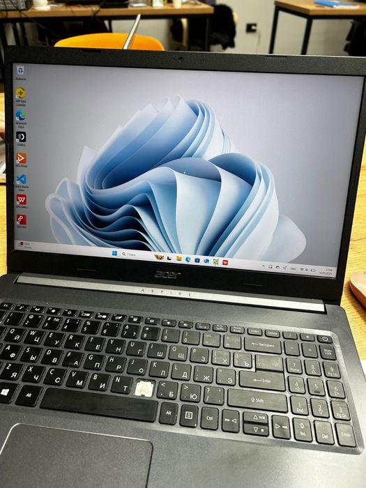 Ноутбук Aser Aspire