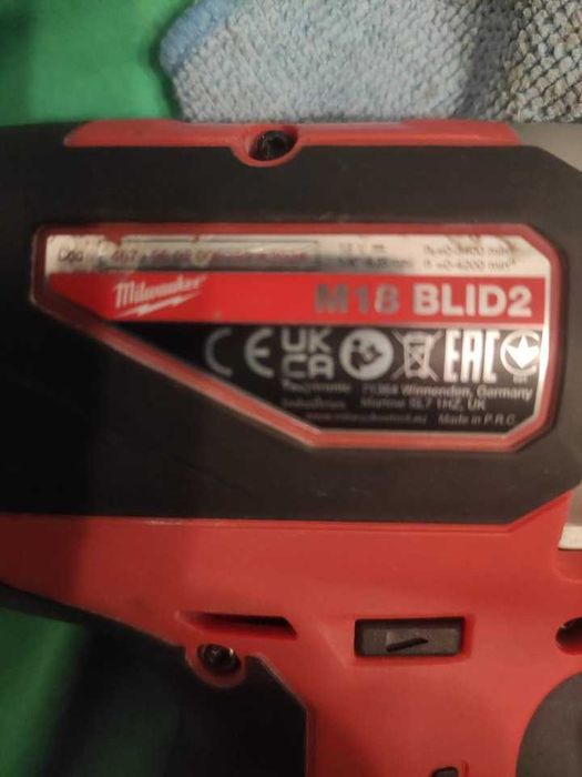 Milwaukee Impact 1/4 Bit an 2024 , încărcător
