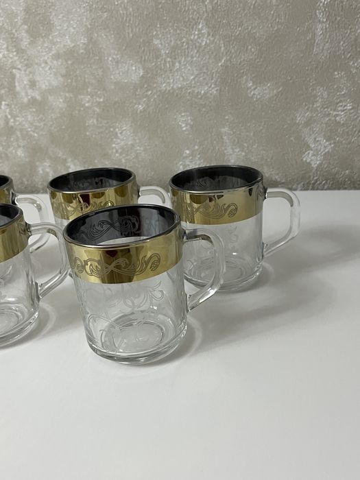 набор красивых кружек