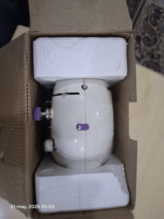 Toza tikuv mashinasi mini tikuv mashini ideal holatda ishlidi