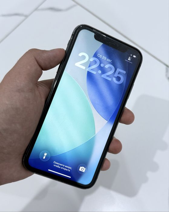 Продам Iphone 11