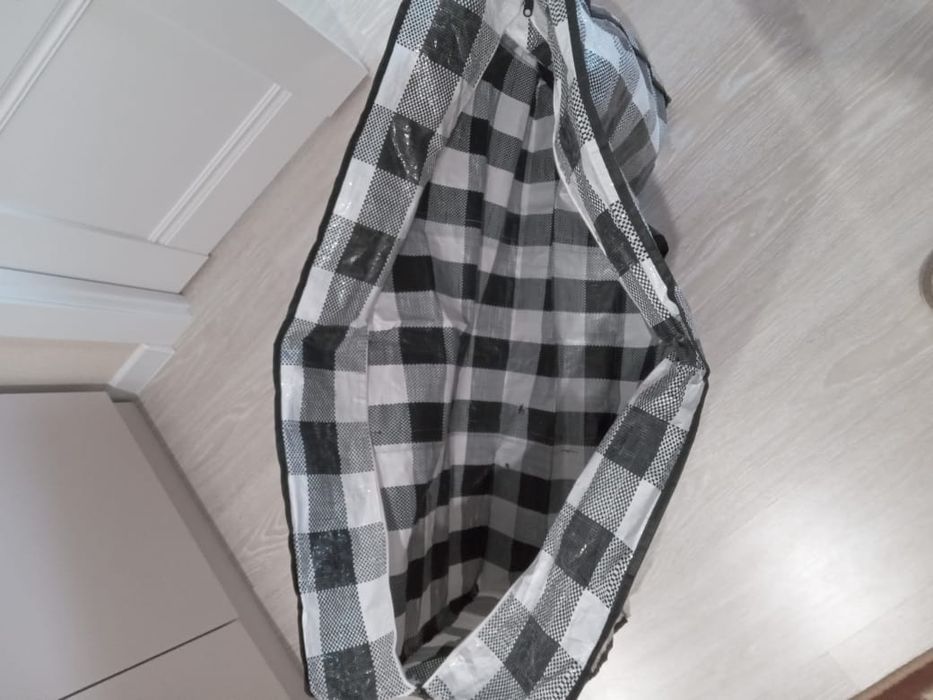 Продам китайские сумки 90,100 см