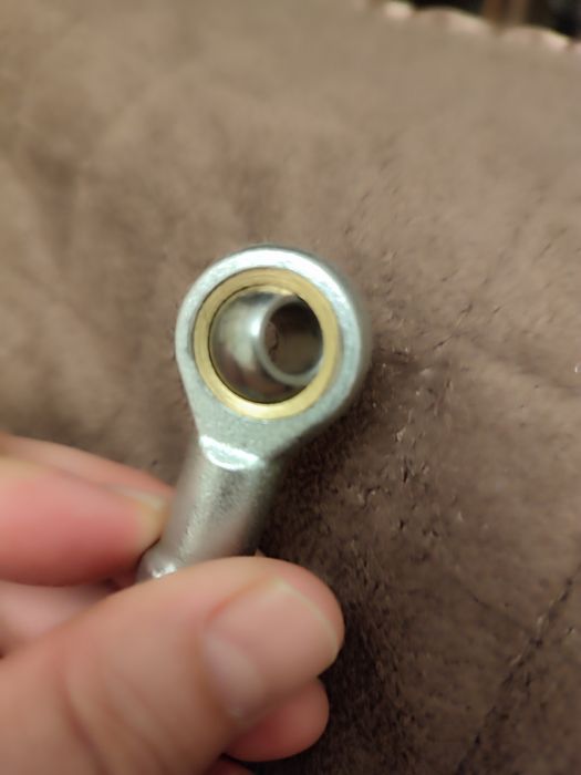 Шарнир, шарнирный подшипник.