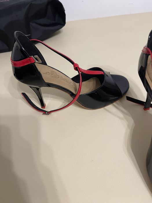 Танцевальные туфли для аргентинского танго