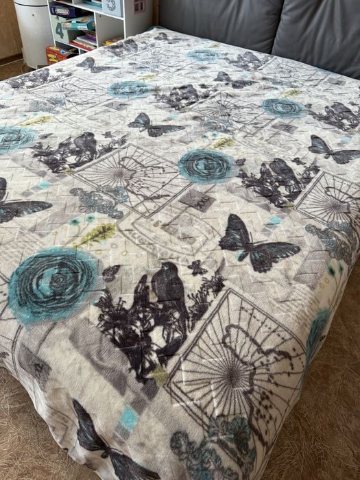 Луксозно голямо шалте / кувертюра за спалня с размер 220 см/ 240 см