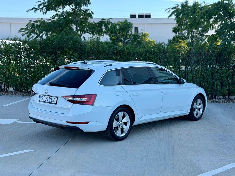 Skoda Superb 2.0 diesel 190cp DSG