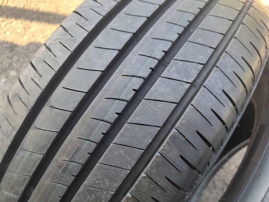 215/60/17" 2бр Bridgestone turanza t005A,dot0219