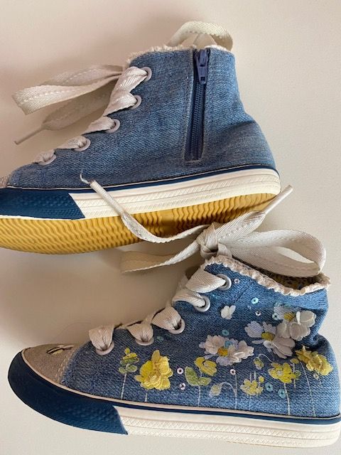 Tenisi NEXT, marimea 25,5 (8 UK)