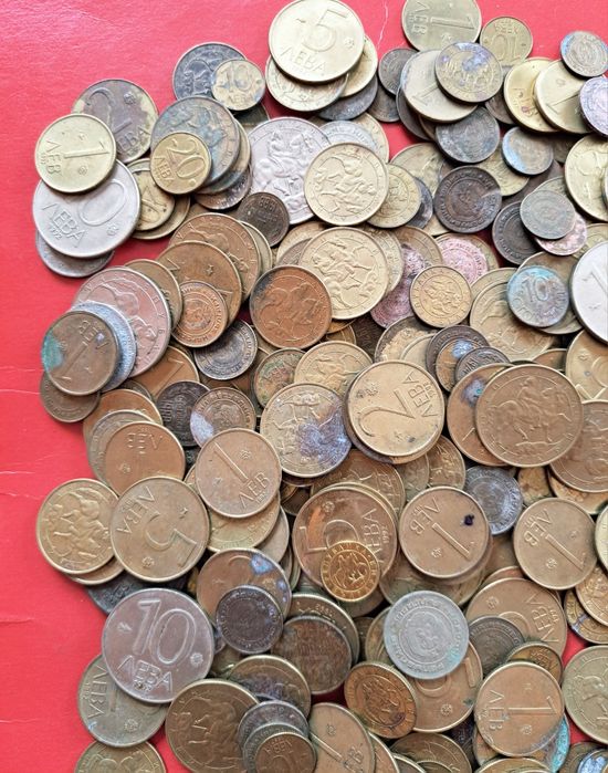 Стари български монети