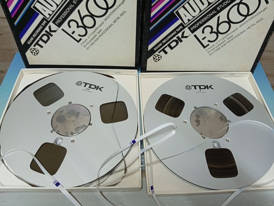 TDK 26 cm Audua  cu banda professional 2 role metal  magnetofon