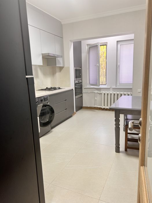 Квартира Ц5 4/4/9 долгосрочно 1100 уе для семьи