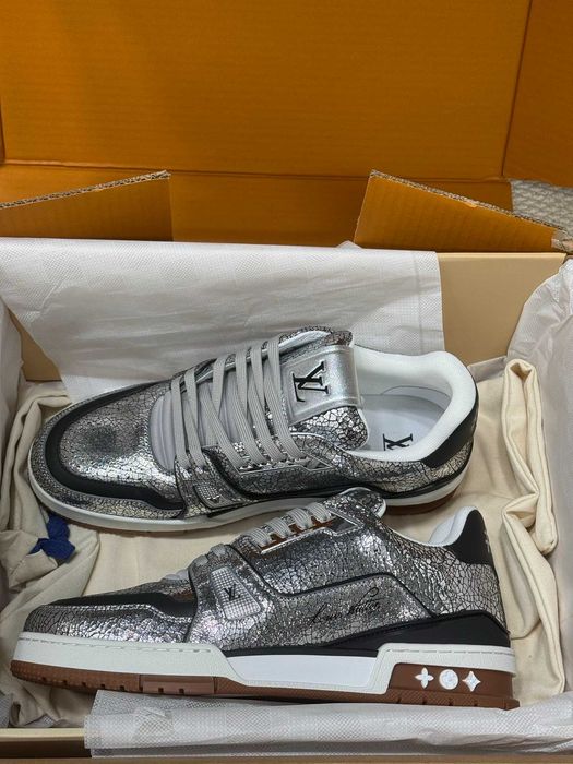 Adidasi Louis Vuitton Trainer Premium