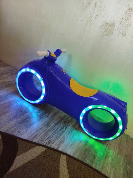 Мотор за бутане с музика