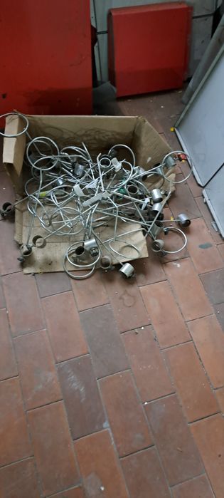 Щендери, стелаж за дрехи, книги, шапки