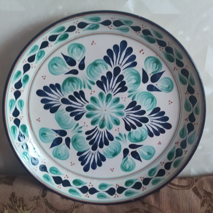 Большие керамические блюда