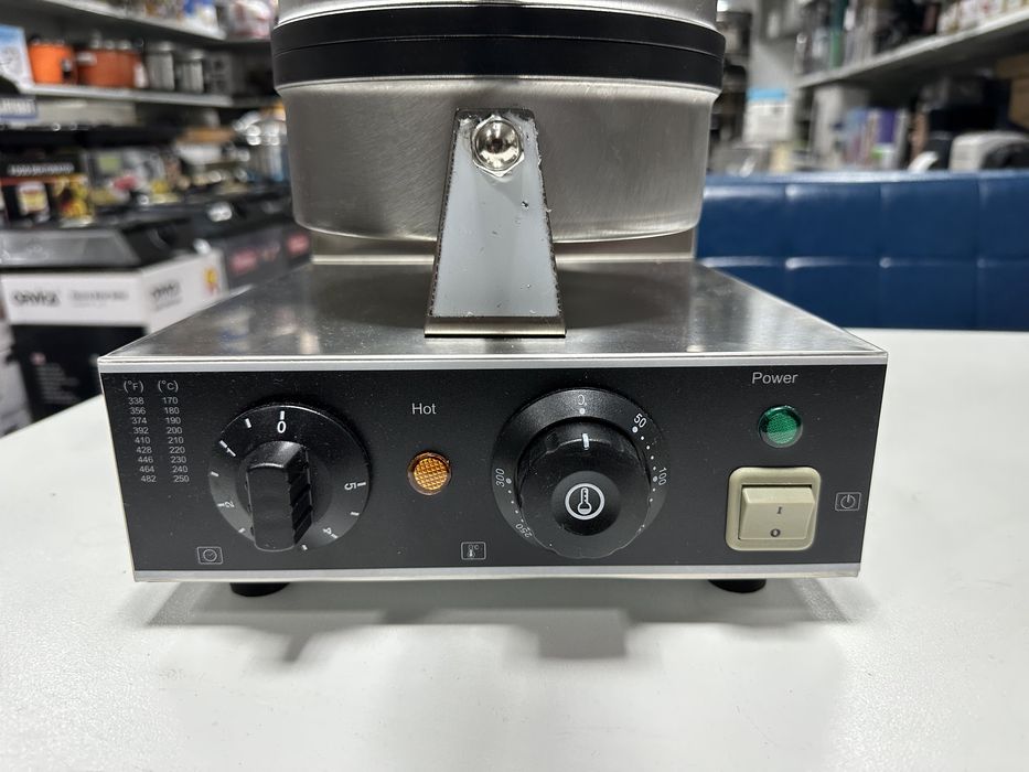 Вафельница профессиональная треугольная