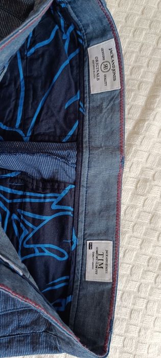 Мужские брюки , размер xs, джинсы HM на подростка