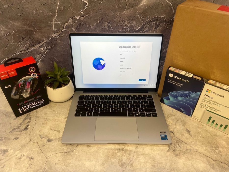 Ноутбук(и) бизнес-класса Xiaomi Redmi 14 /Core i5-13500H/16GB/1TB/UHD