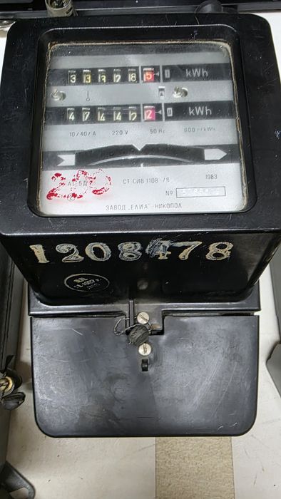 Електромери,двойнотарифни,монофазни,трифазен,часовник,работещи