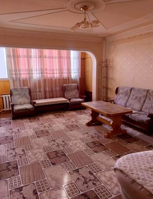 Продам 2 ком Юнусабад 11 квартал