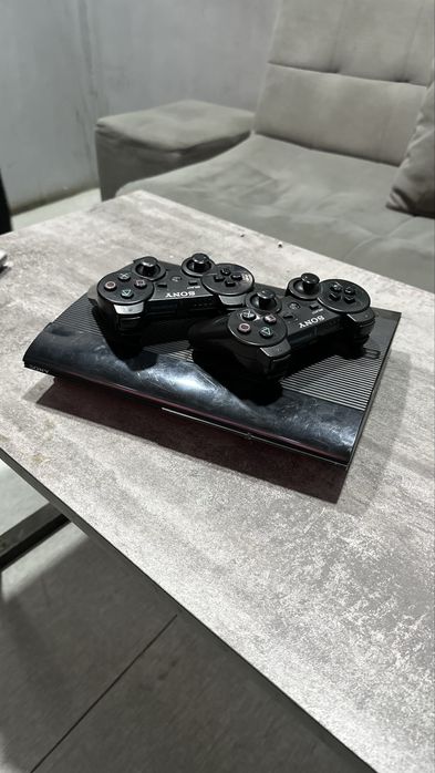 Playstation 3 playstation 4