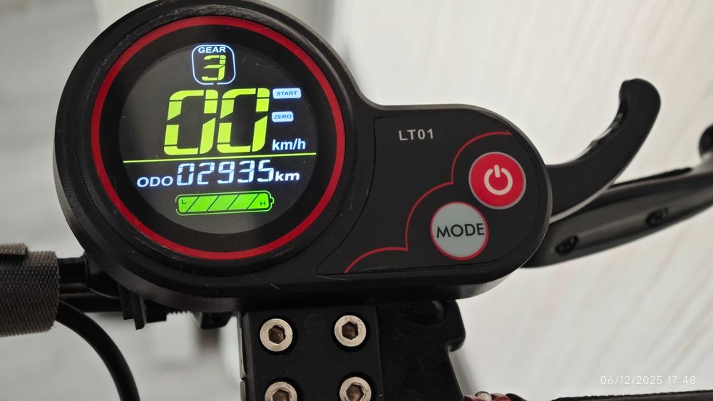 Trotinetă electrică Kaabo Mantis 2 x 1000W frane disc 60-70km/h maxim