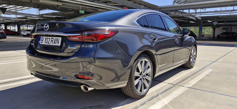 Mazda6 2023 Decembrie Automat 2.0 benzina 4700km
