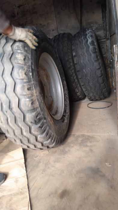 Резина БКТ 12.5 /80-18