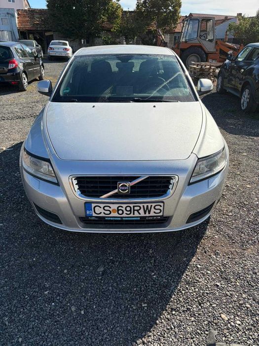 Vand Volvo V50 2010 1.6 diesel TVA deductibil