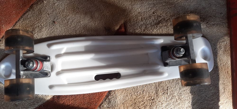 Pennyboard negru roți din silicon