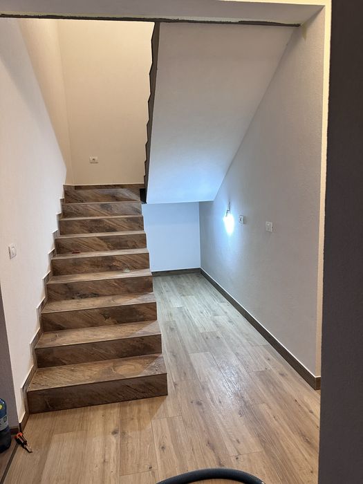 VANZARE  / CHIRIE  CASA  tip duex Dumbrăvița   zona Cora 0722865831