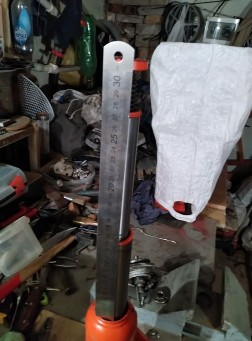 Домкрат гидравлический