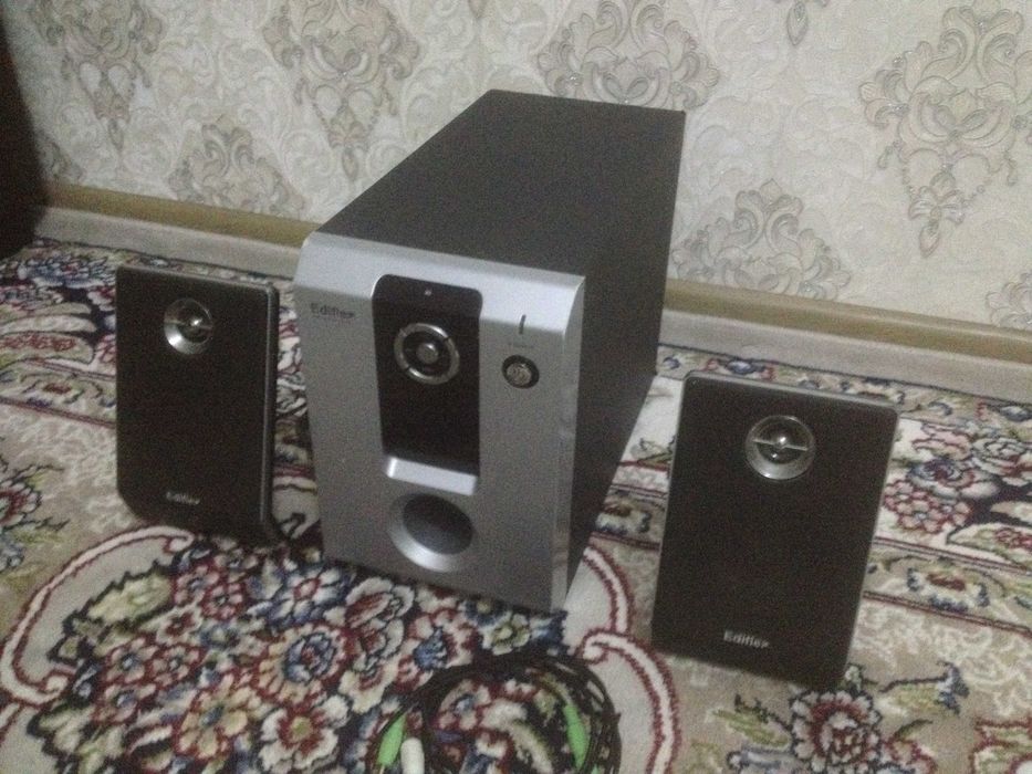 Сабвуфер edifier M3310