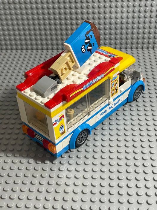 LEGO City 60253 Ice cream