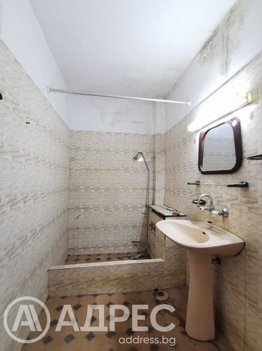 Продава се Тристаен апартамент в Русе, Чародейка - Юг - 104 кв.м за 799 €/кв.м - Снимка #10