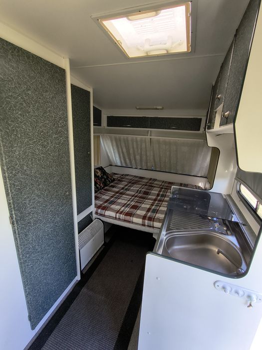 Rulotă Delta 3900 CT