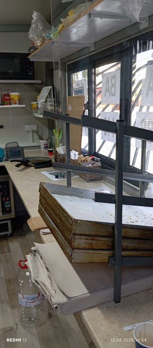 Павилион за бързо хранене