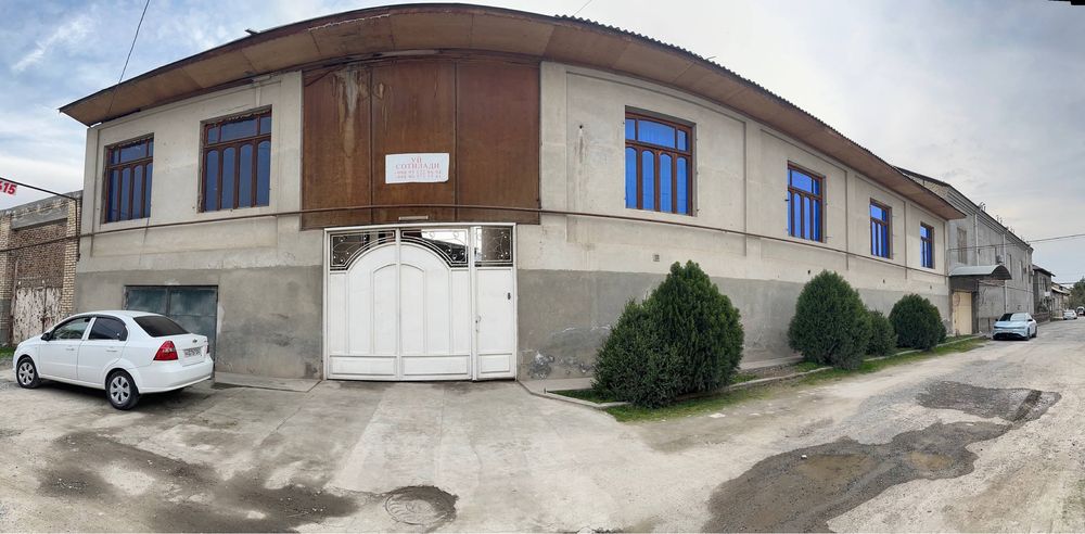 Андижон шахрида ховли уй сотилади