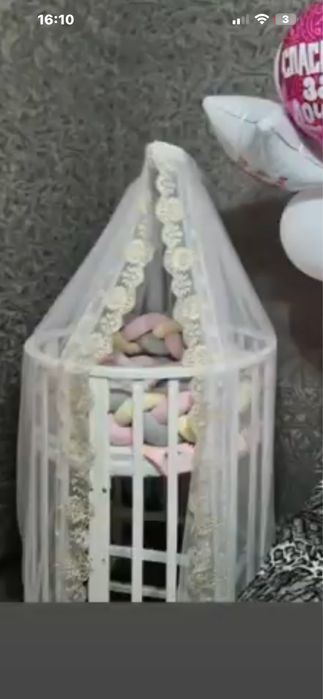 Детская кроватка