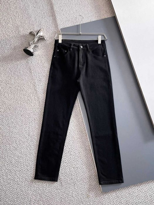 Aduc pe comanda Blugi YSL orice model