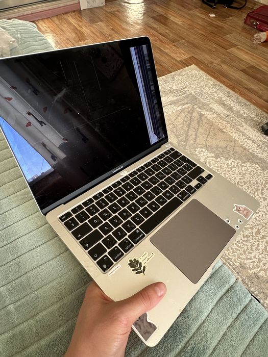 Продам мак бук или обменяю