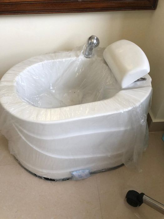 Vând cădiță pedichiură