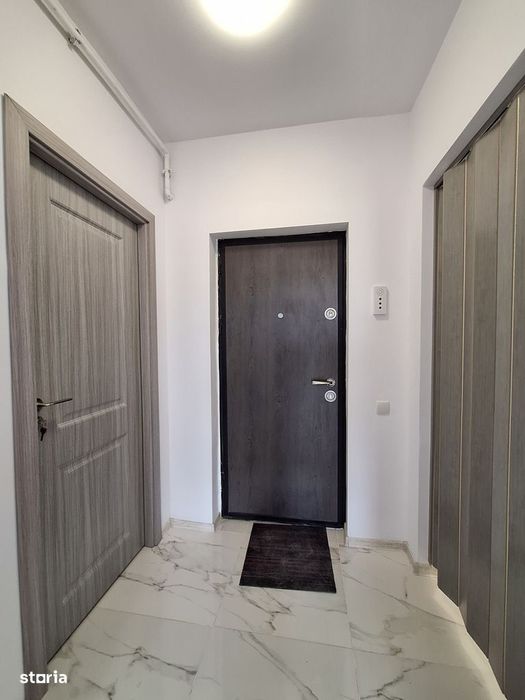 Apartament cu o camera decomandat, balcon, zona Terra