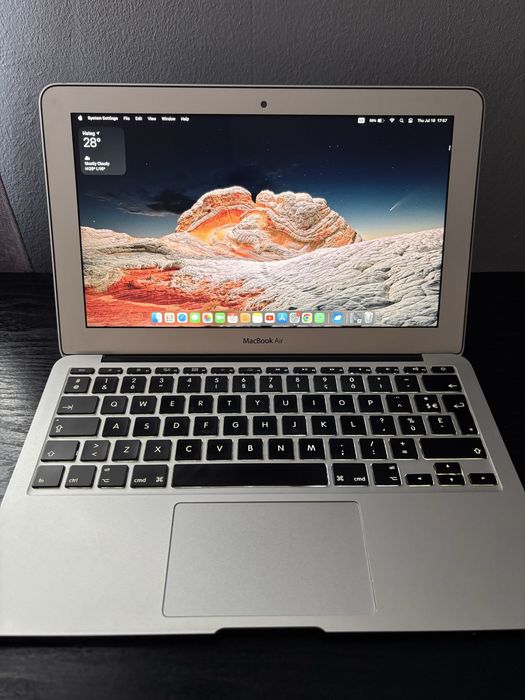 MacBook Air i7 250 GB