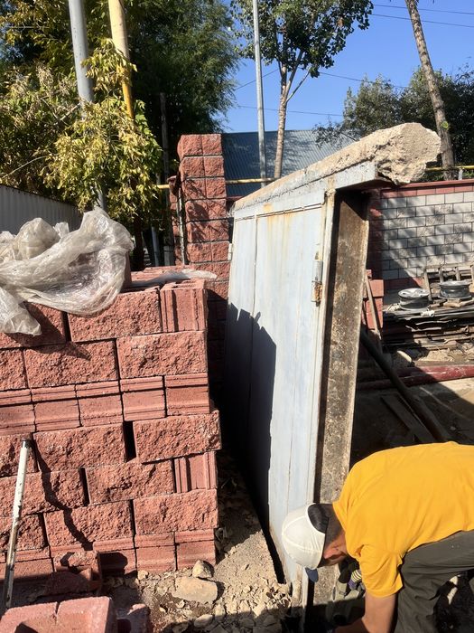 Ворота для гаражa, или для склада