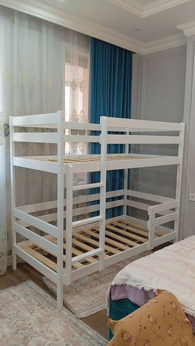 Двухъярусный кровать