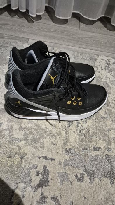 Adidași Nike originali