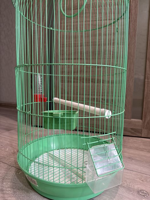 Клетка для попугаев,